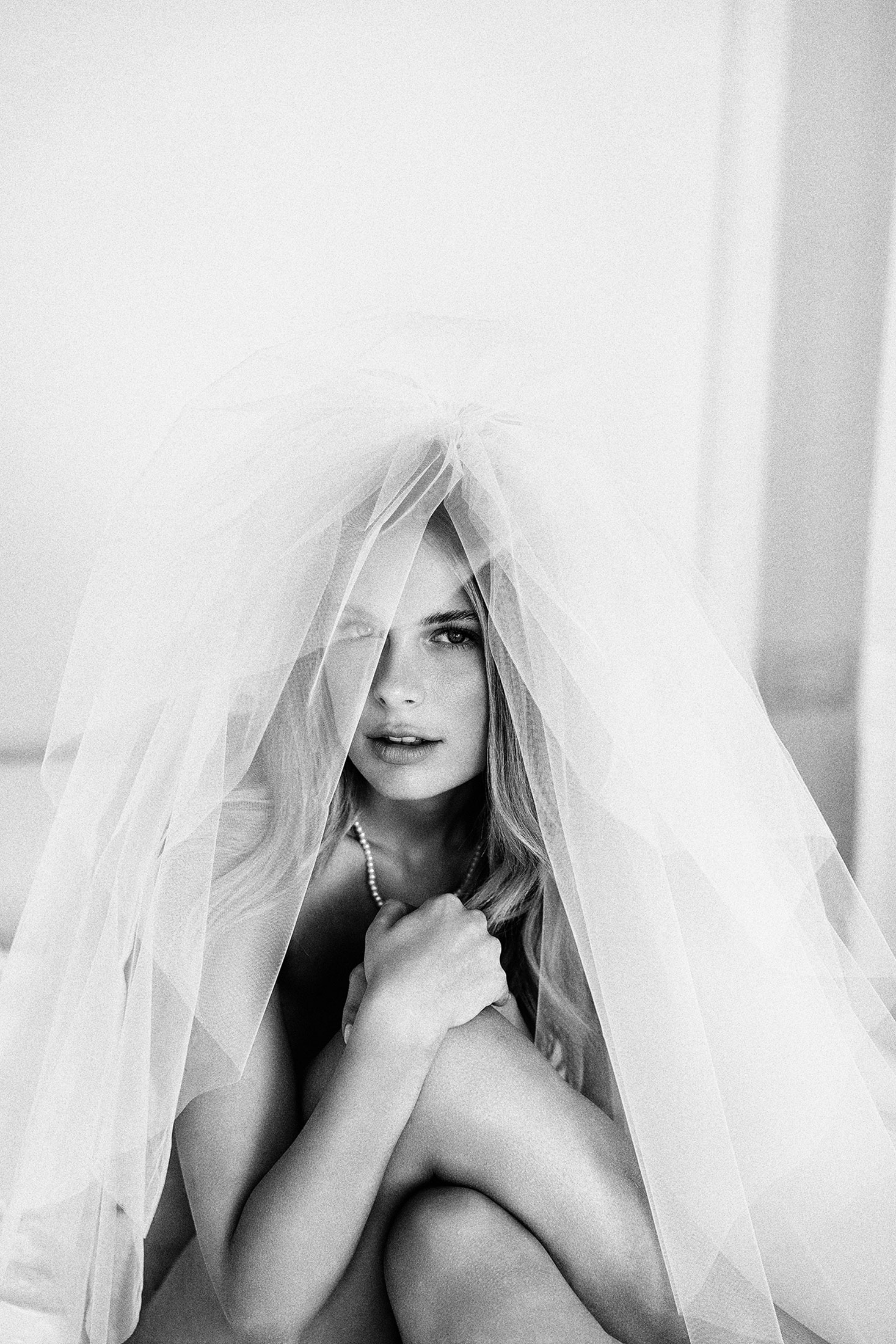 Capri wedding photographer boudoir