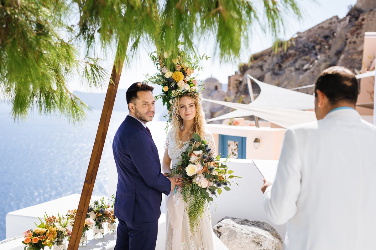 Santorini wedding celebrant