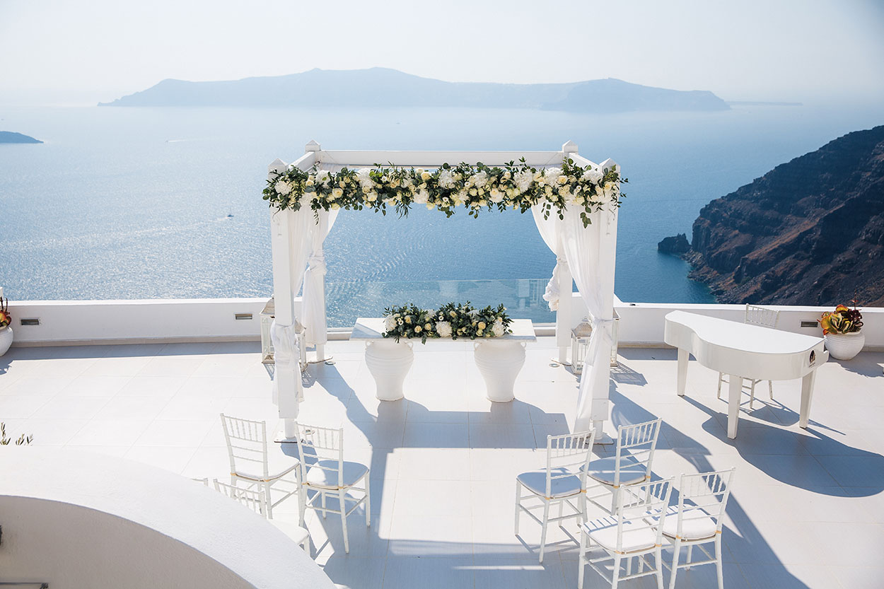 Dana villas Santorini wedding ceremony area