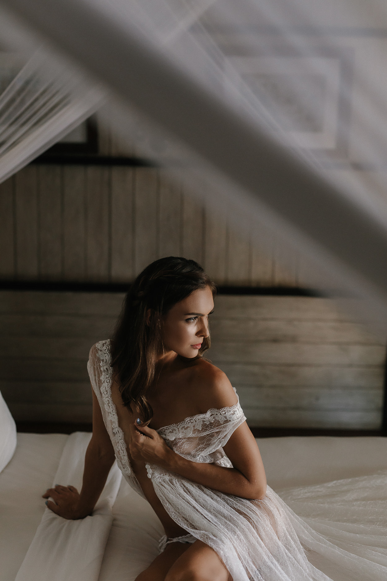 bride boudoir lingerie shoot bali
